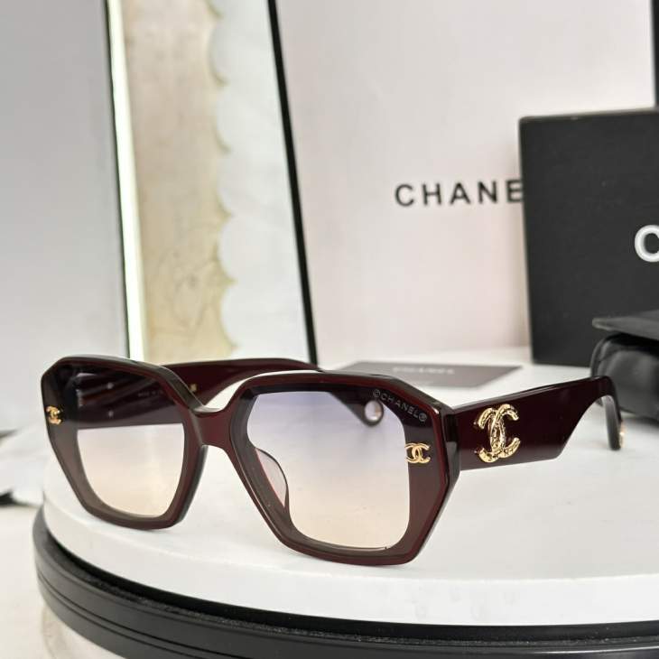 Picture of Chanel Sunglasses _SKUfw76721495fw